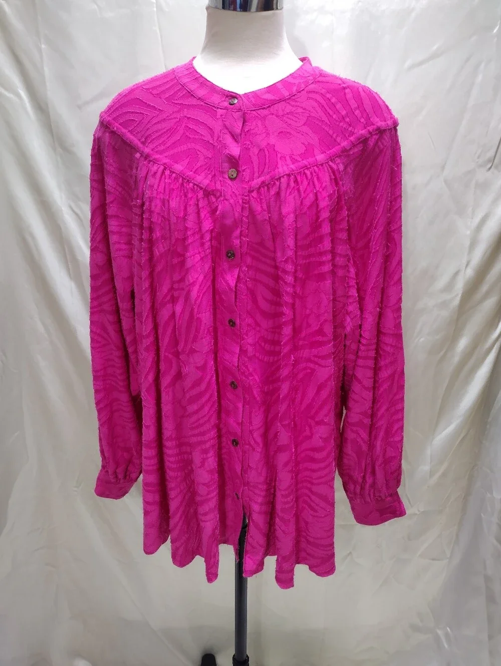 Free People Cant Stop Dreaming Tunic Top L Magenta Pink Floral Rose Oversized